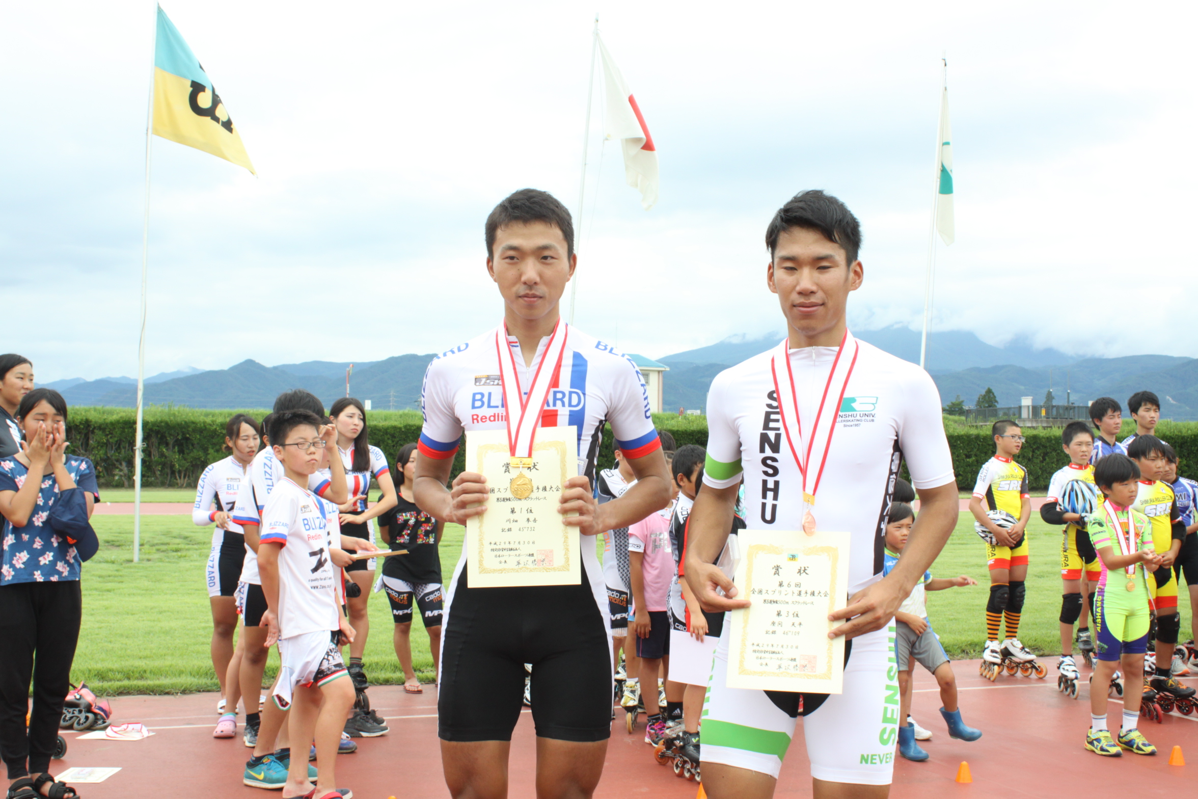 男子500mスクラッチレースでは、川畑拳吾（ブリザードクラブ）が優勝しました。